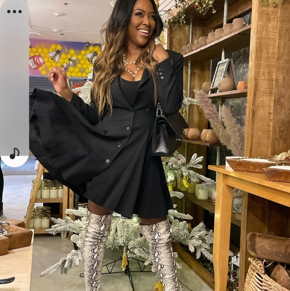 NEW!! Steve Madden Dominique Natural Snake Stiletto - Picture 3 of 9